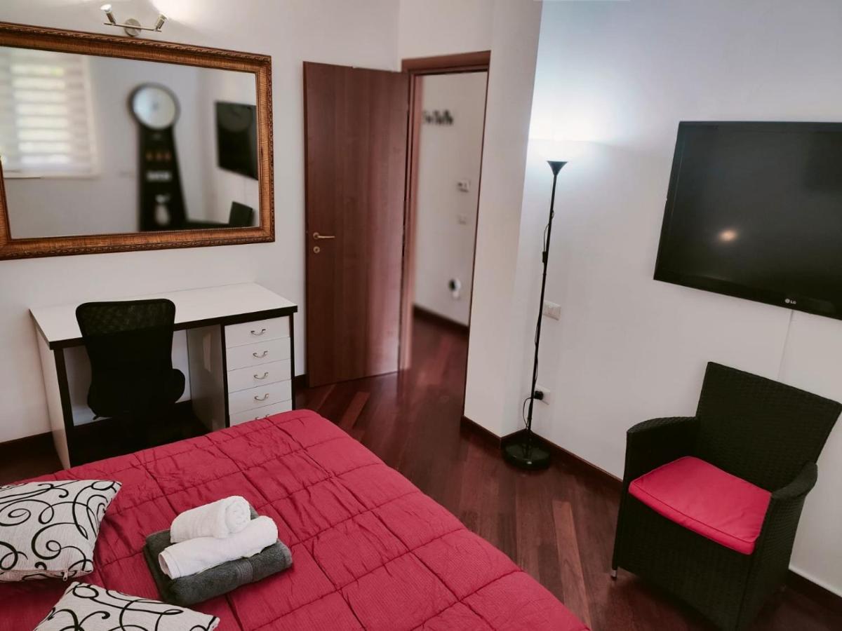 Apartmán Ada'S Garden House Řím Exteriér fotografie